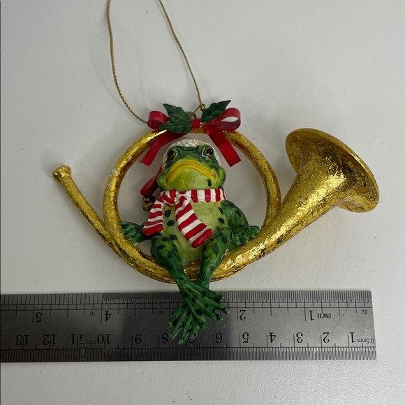 Stouffer Frog Ornament with Gold Horn - Picture 6 of 6